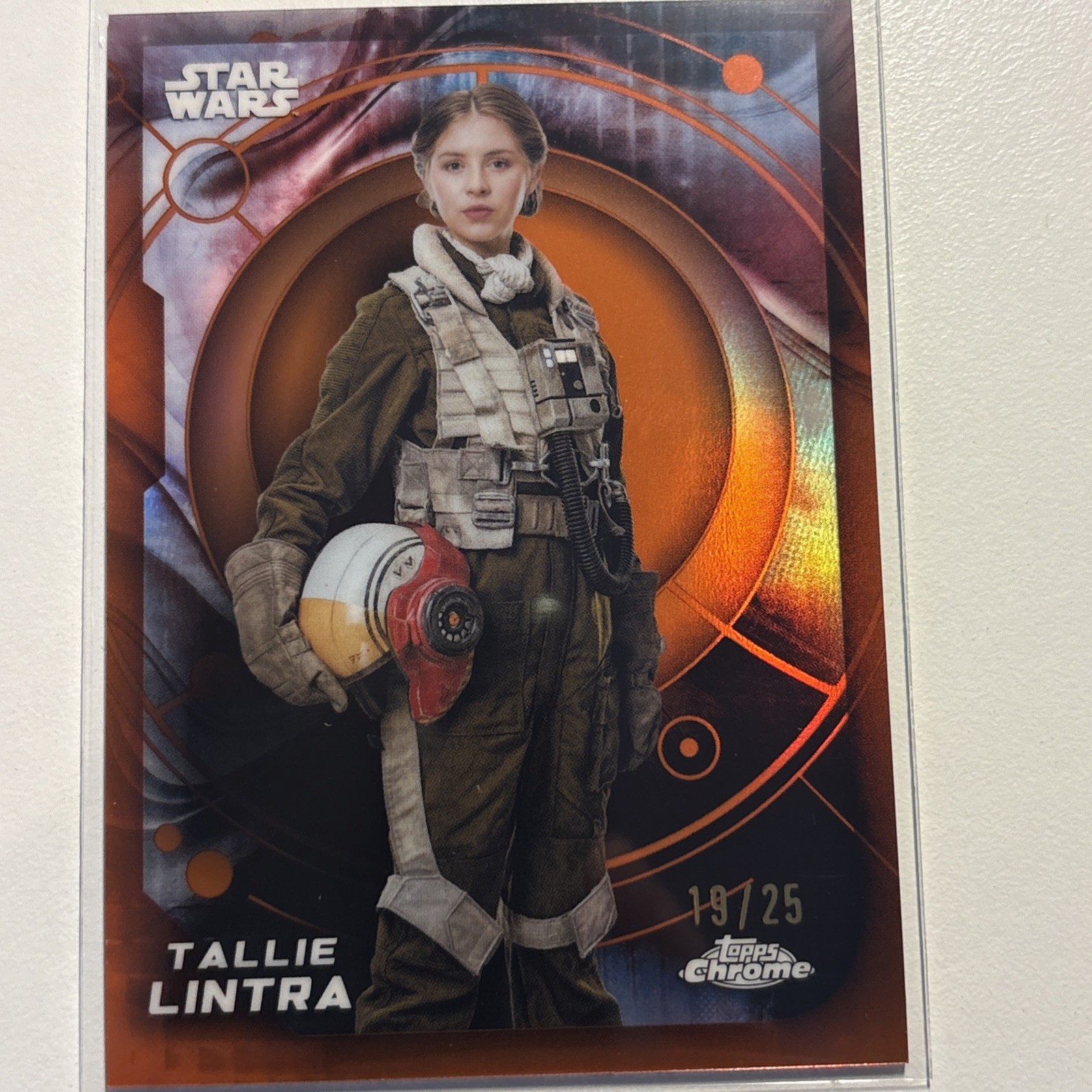 ⭐️ 2026 Topps Chrome Star Wars #142 Tallie Lintra Parallel  /25 Orange 