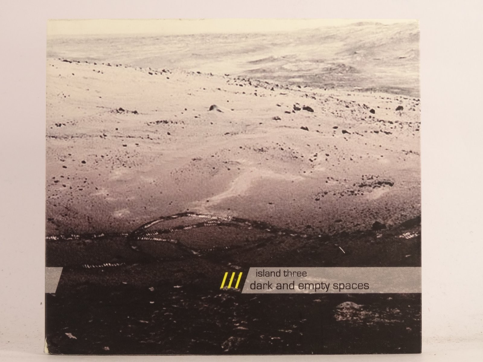 ISLAND THREE DARK AND EMPTY SPACES (F37) 6 Track Promo CD Single plus Picture Sl
