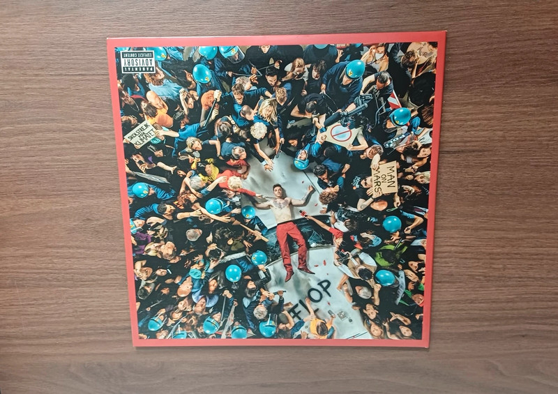 Vinile di Salmo “flop”