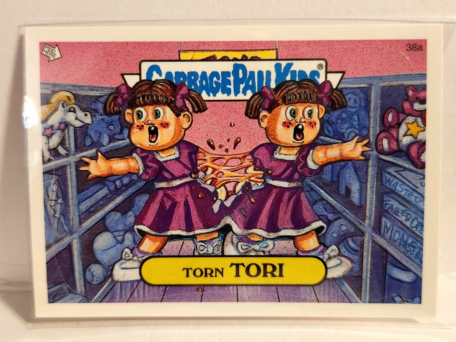 2004 Topps Garbage Pail Kids tutto nuovo serie 2 #38a strappato TORI ANS2 GPK