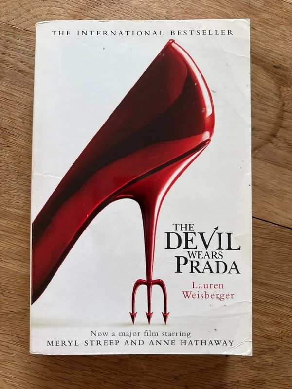 The Devil Wears Prada - Lauren Weisberger