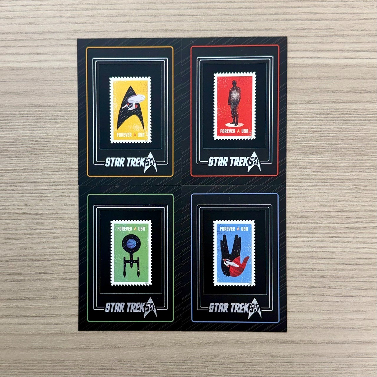 2017 Rittenhouse Star Trek 50° anniversario commemorativo francobollo card set S1-S4