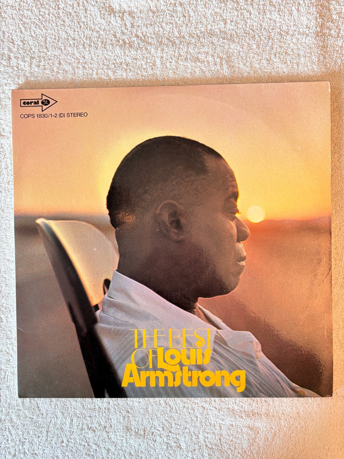 Louis Armstrong The Best Of vinyl cat# COPS 1830-D/1-2  DE Reissue VG+/VG+