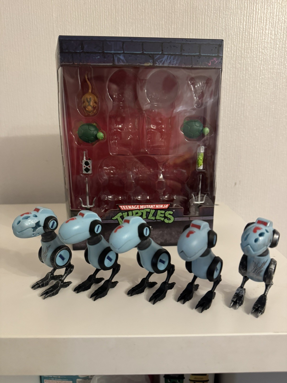 SUPER7 - TEENAGE MUTANT NINJA TURTLES ULTIMATES - MOUSER FIGURES - TMNT
