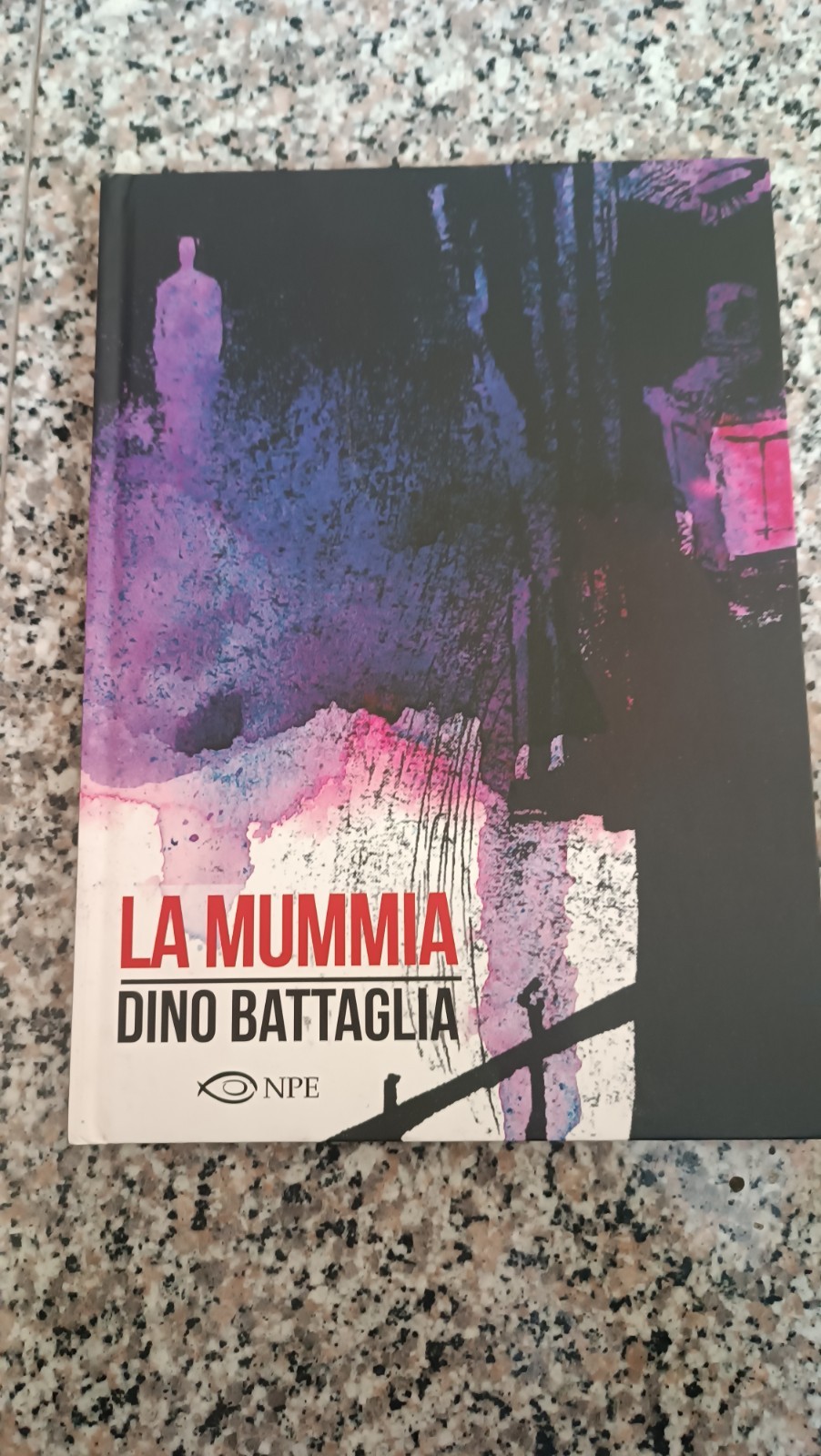 NPE La Mummia Dino Battaglia Graphic novel cartonato copertina rigida 2017