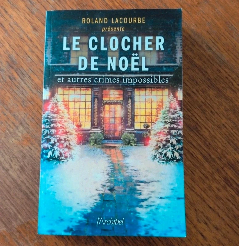 Livre le clocher de Noël très bon état