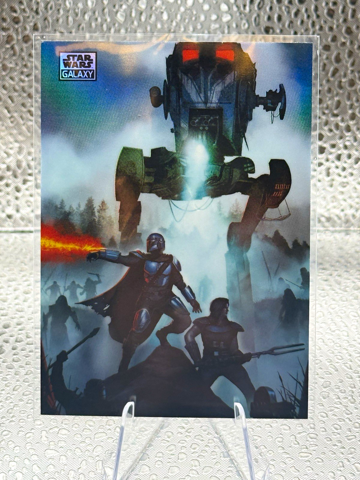 Topps Star Wars Galaxy #57 Raider Ambush rifrattore Mandalorian Saliba