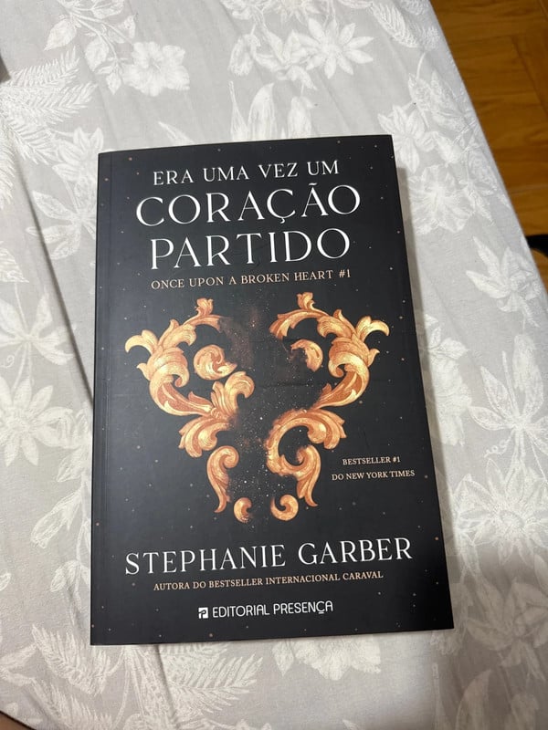 Era uma vez um coração partido- Stephanie garber
