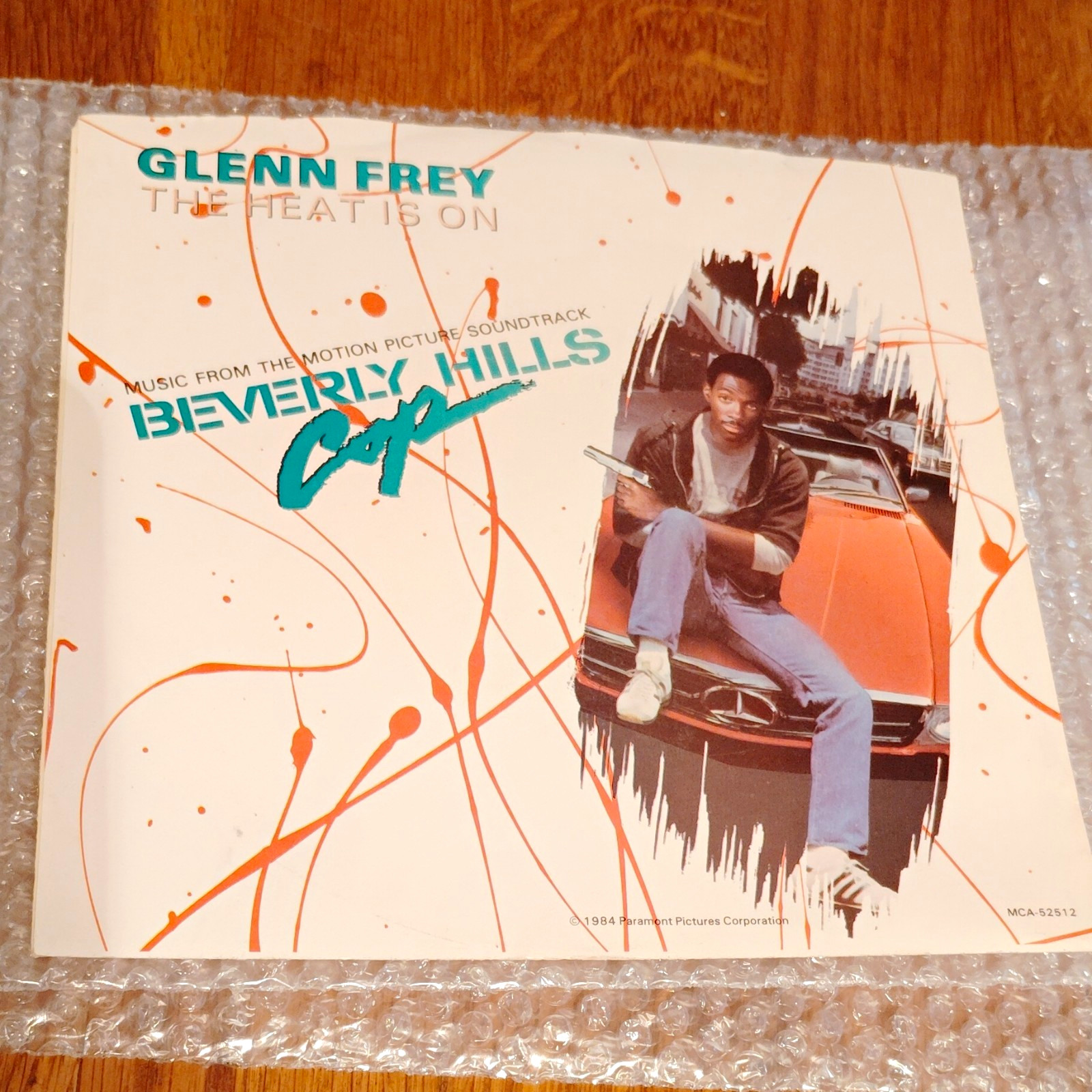 Glenn Frey The Heat Is On 7" 45 RPM Vinyl Single MCA MCA-52512 1984