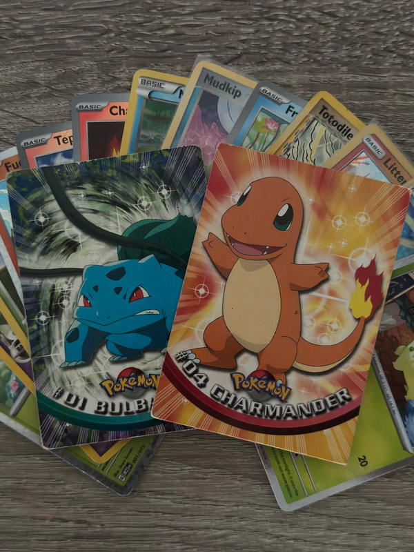 Starter Pokémon Mystery Bundel | 30 Kaarten | Holo + Reverse
