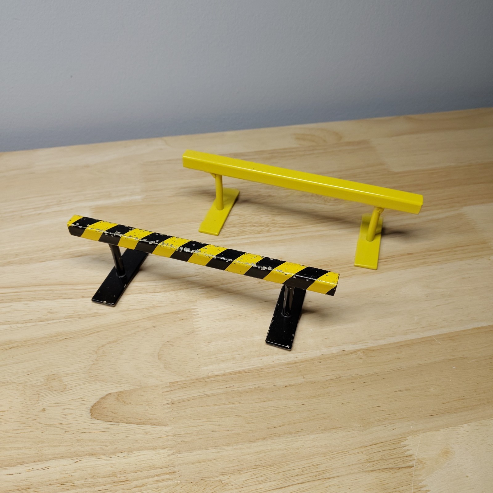 OG Toxic Fingerboards Rails
