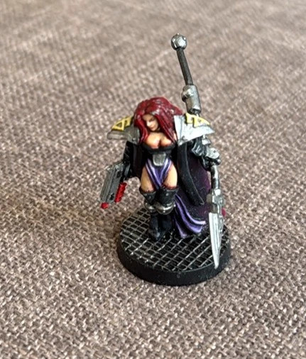 Target game - warzone female inquisitor (metal)