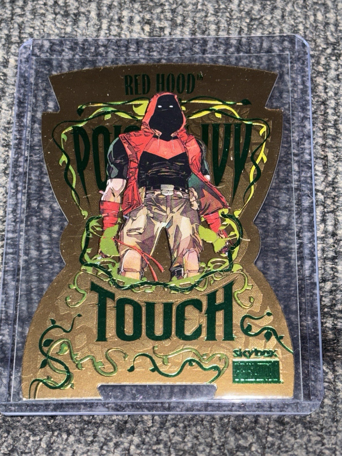 2025 Skybox Metal Universe Batman Poison Ivy Touch Cappuccetto Rosso #PIT-3