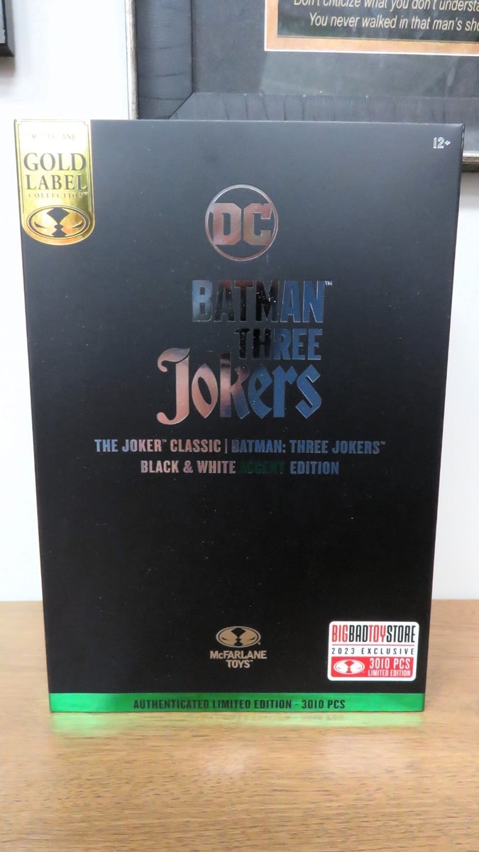 Batman: Three Jokers Joker Mcfarlane DC Multiverse Limited Edition BBTS B&W