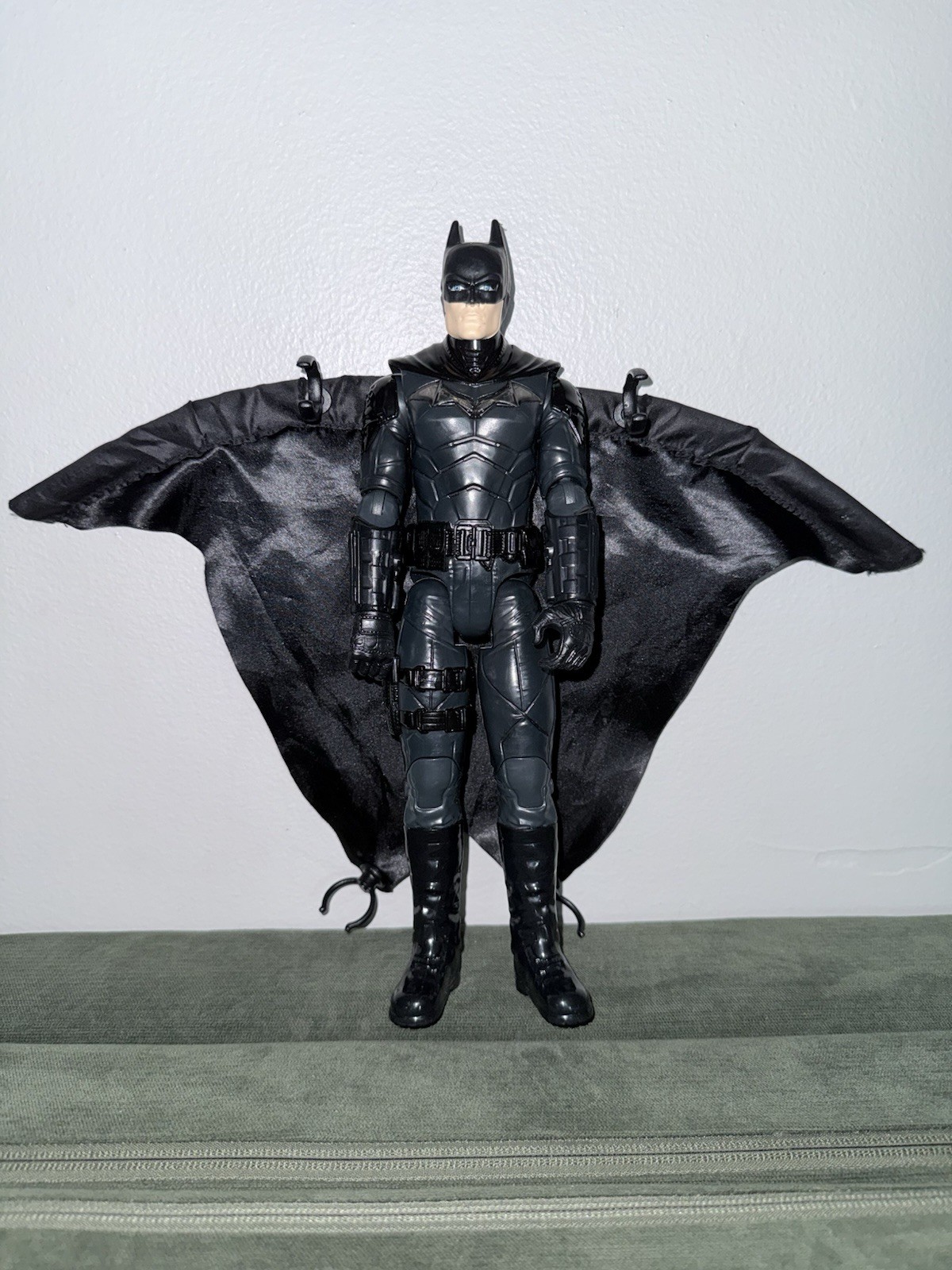 DC Comics Batman Modellino Tuta Alare 12 Pollici Ha Bisogno di Batterie