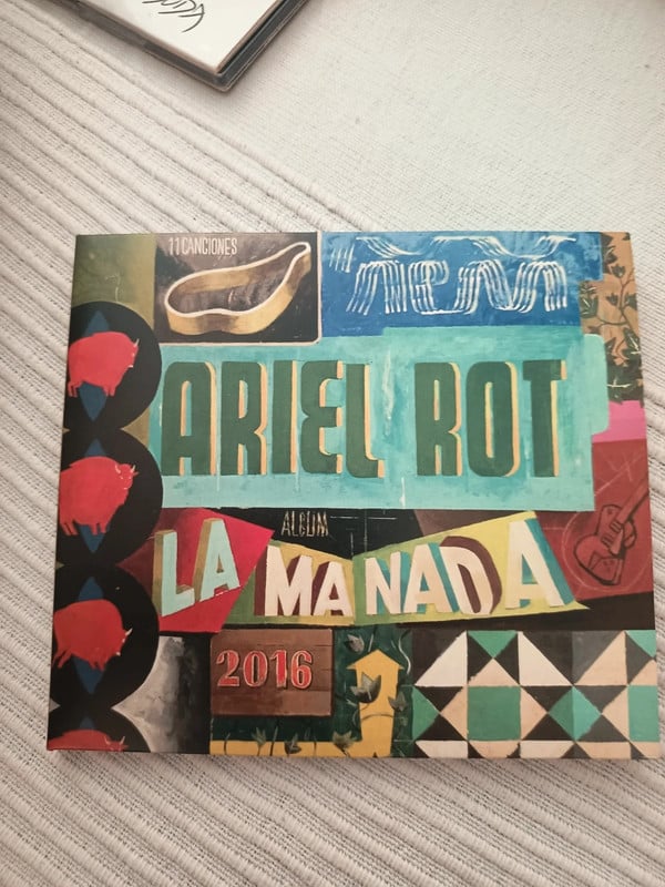 CD Ariel Rot