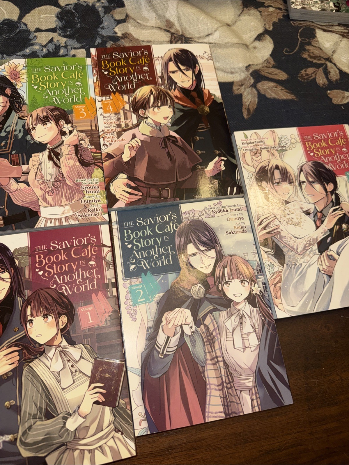 Il libro del Salvatore Storia del caffè in un altro mondo (manga) vol. 1 -5 COPERTINA