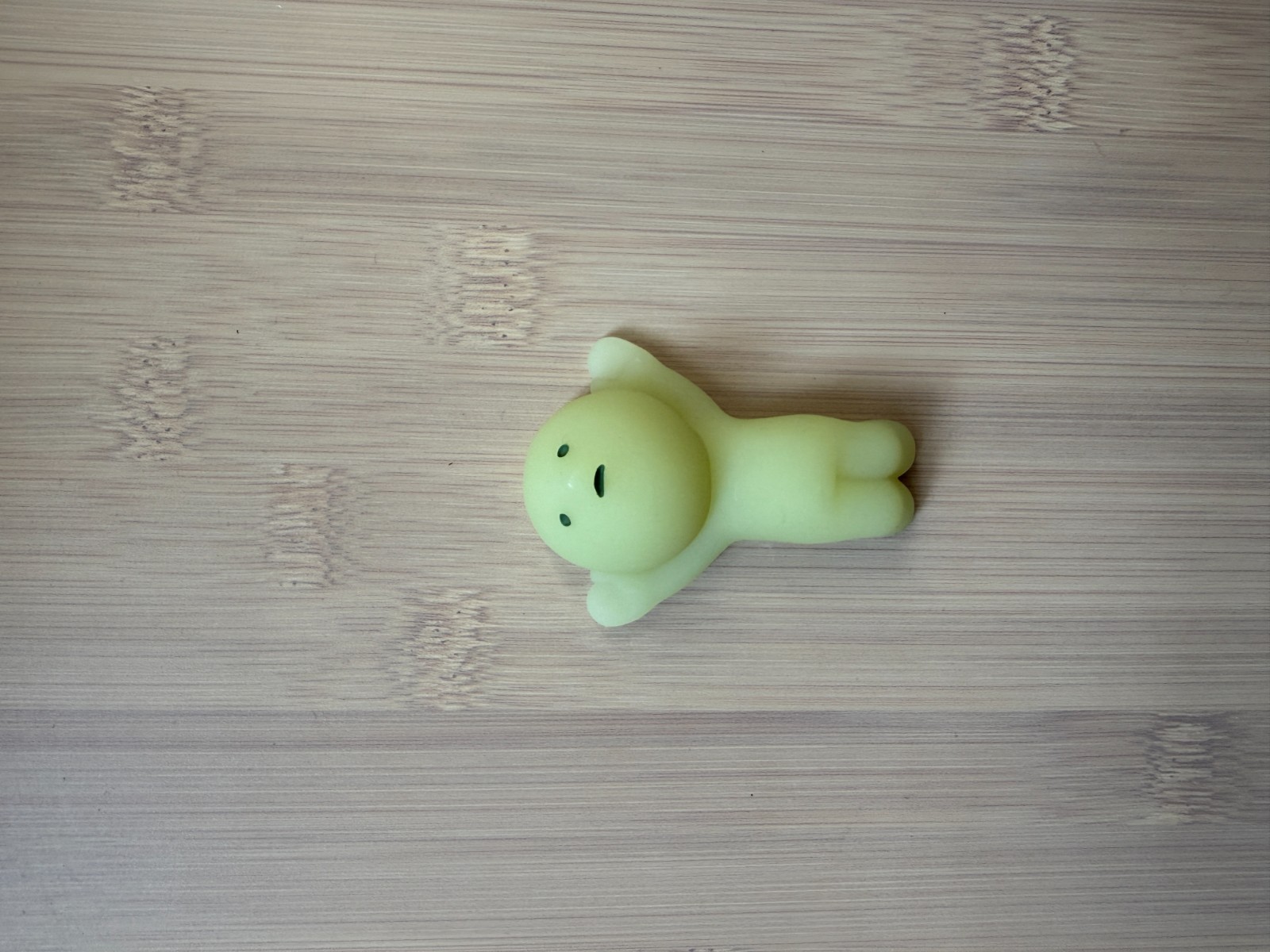 Smiski Hippers Glow in the Dark Hanging Figure Dreams Opened No Box US Seller