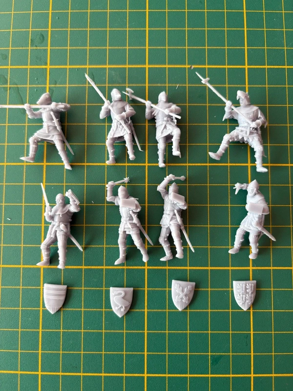 Miniature Cavalieri teutonici a piedi