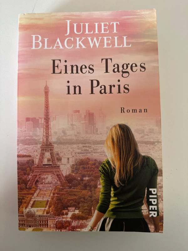 Eines Tages in Paris von Juliet Blackwell
