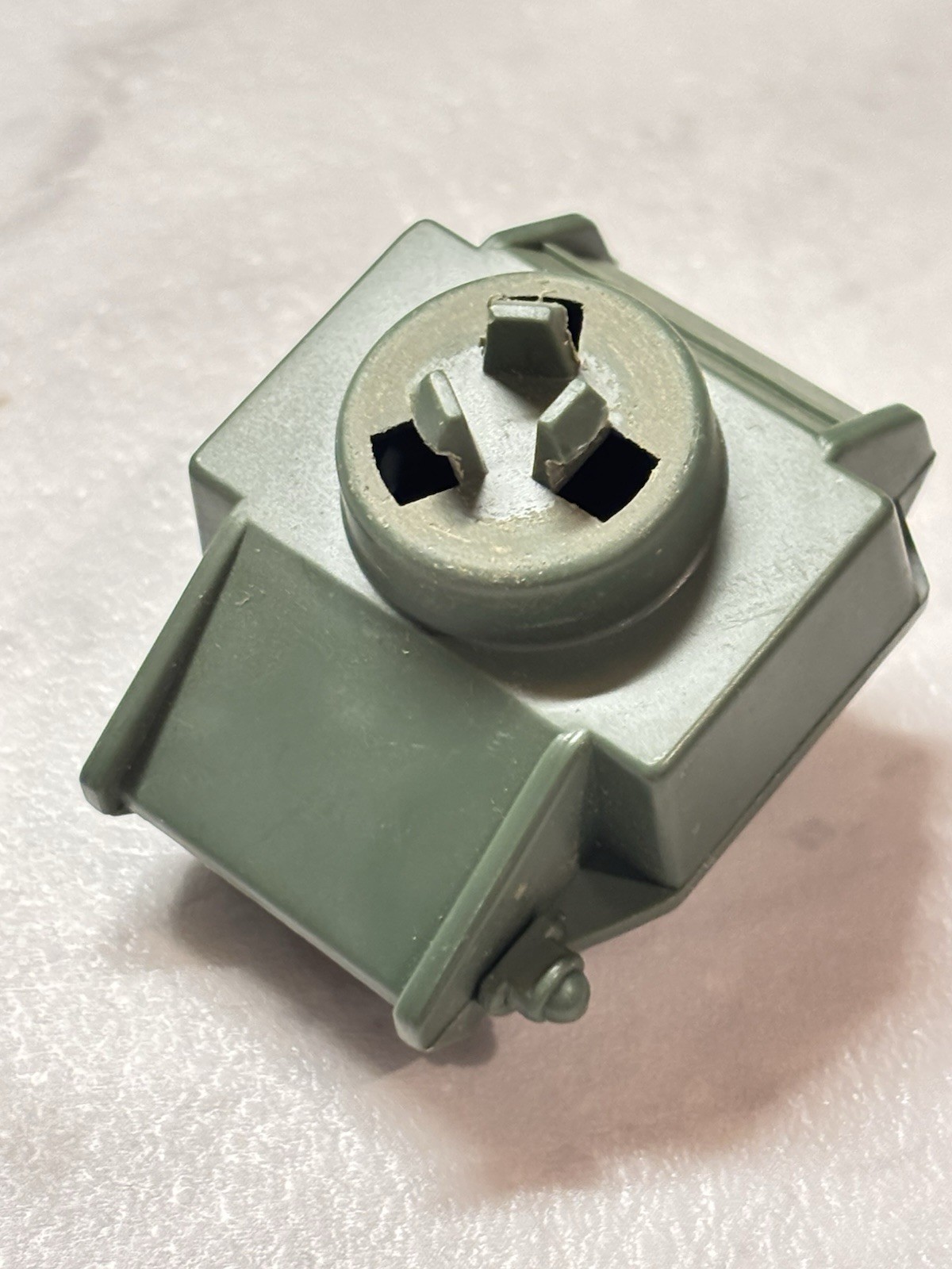 Gi Joe 1983 MMS mobile Missile System Connector Swivel Base Unbroken Tabs 