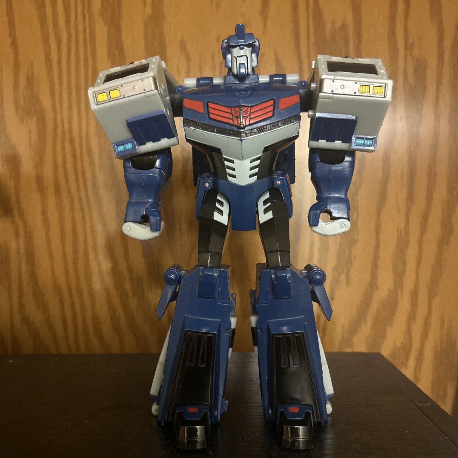 Hasbro Transformers Modellino Animated Leader: Ultra Magnus (leggi desc.)