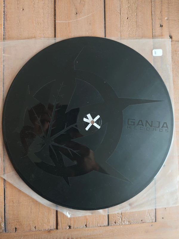 Vinyl Ganja Reccords