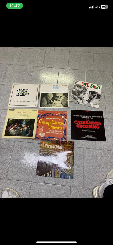 Lotto 7 vinili LP musica classica e colonne sonore - Strauss, Love Story, Cassandra Crossing