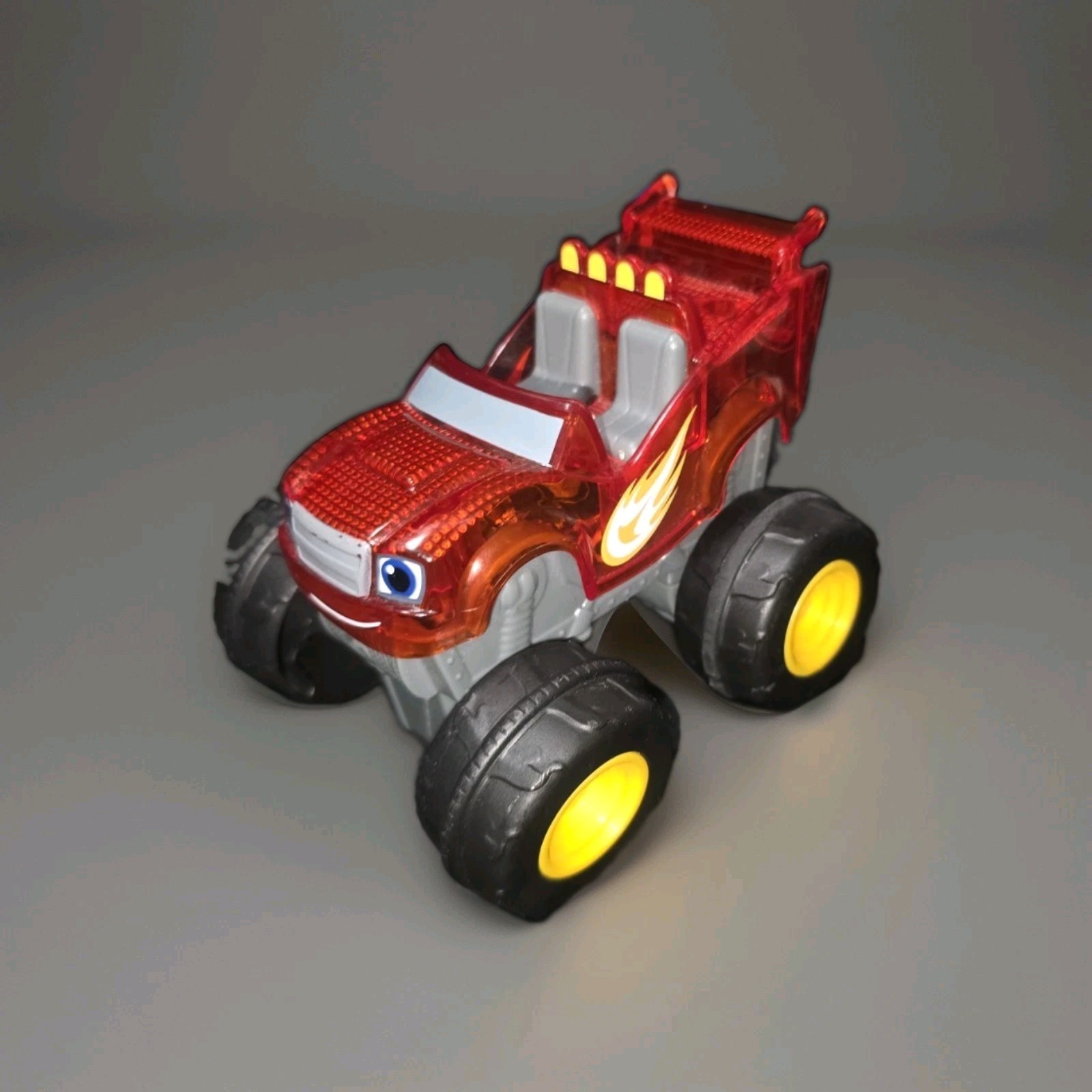 Blaze the Monster Machines Luci Rosso RC Camion 2016 **Telecomando**