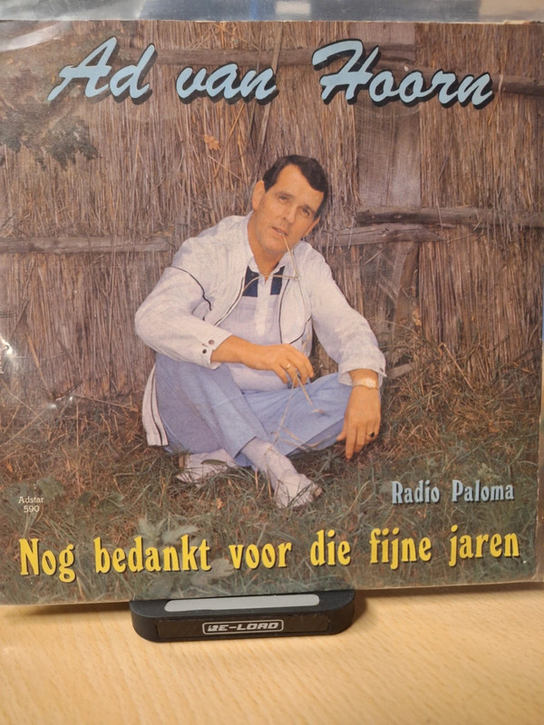 Single Ad van Hoorn