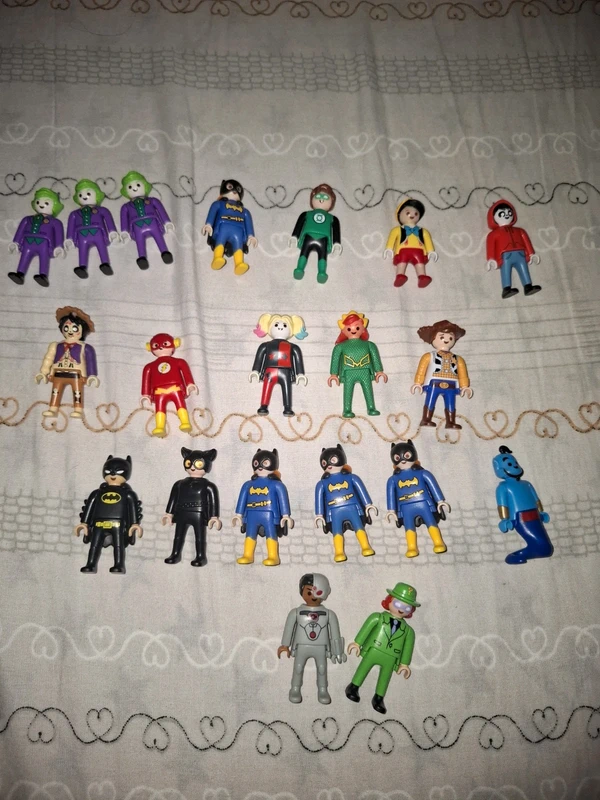 Playmobil personaggi ovetti Kinder