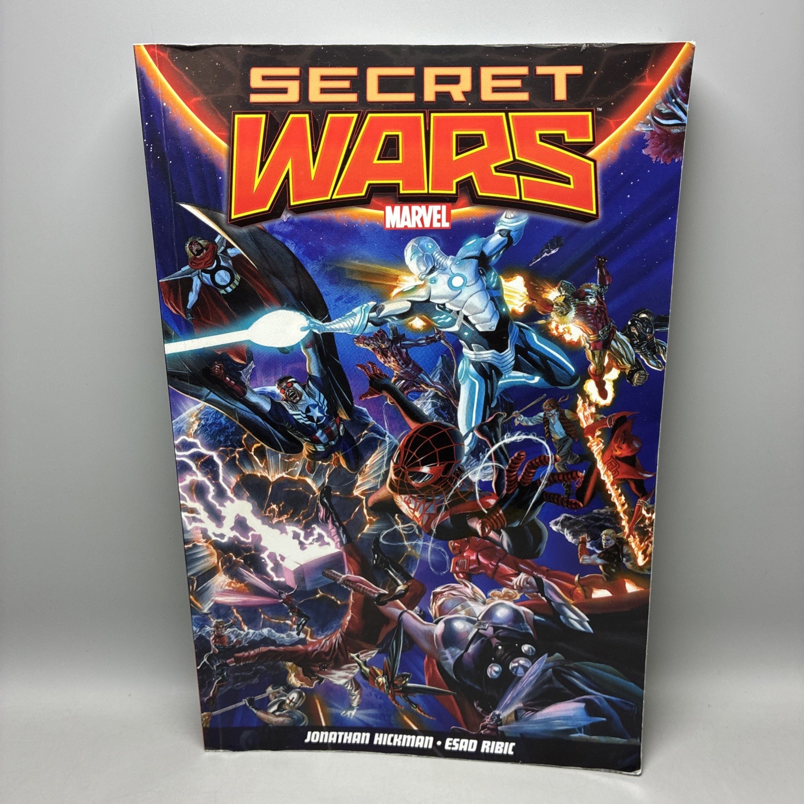 Marvel Secret Wars Graphic Novel by Jonathan Hickman Paperback 2024
