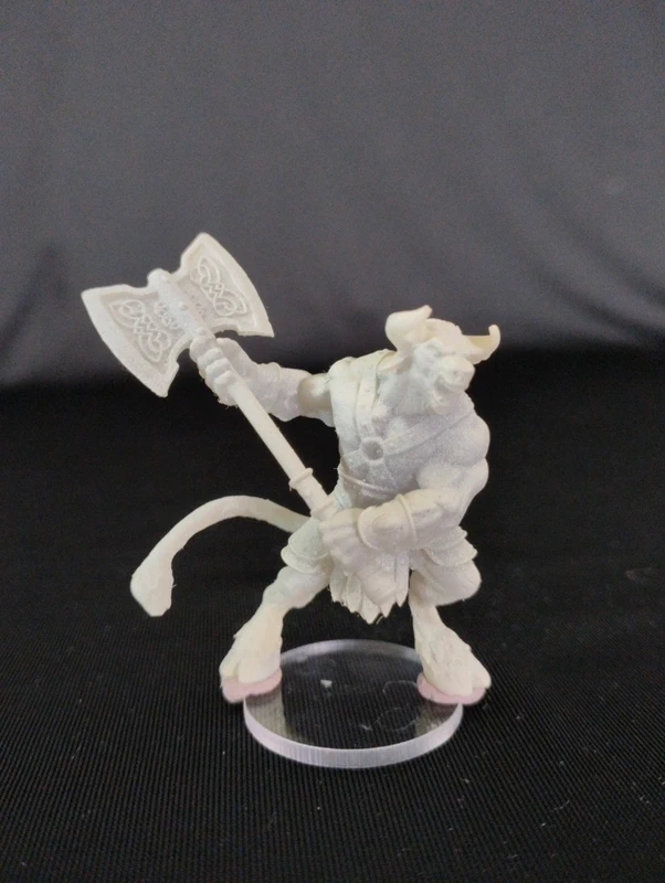 Miniatura RPG - Tauren Warrior