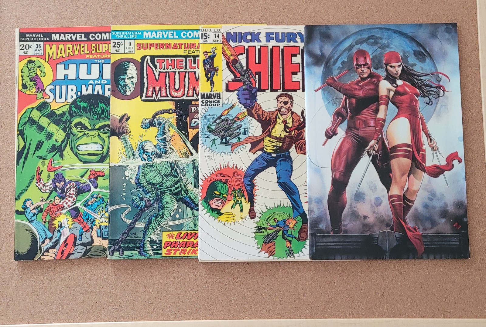 Santa's Misfit Vintage Comic Lot 4 - Vintage Marvel + Modern Virgin Variant