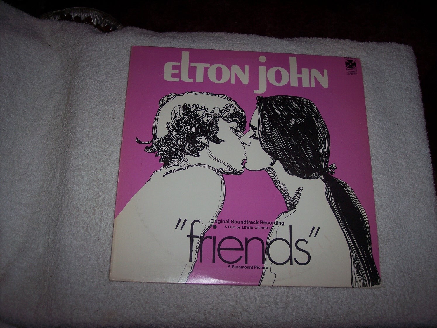 LP--ELTON JOHN--FRIENDS ORIGINAL SOUNDTRACK RECORDING   *NM VINYL*   #1073
