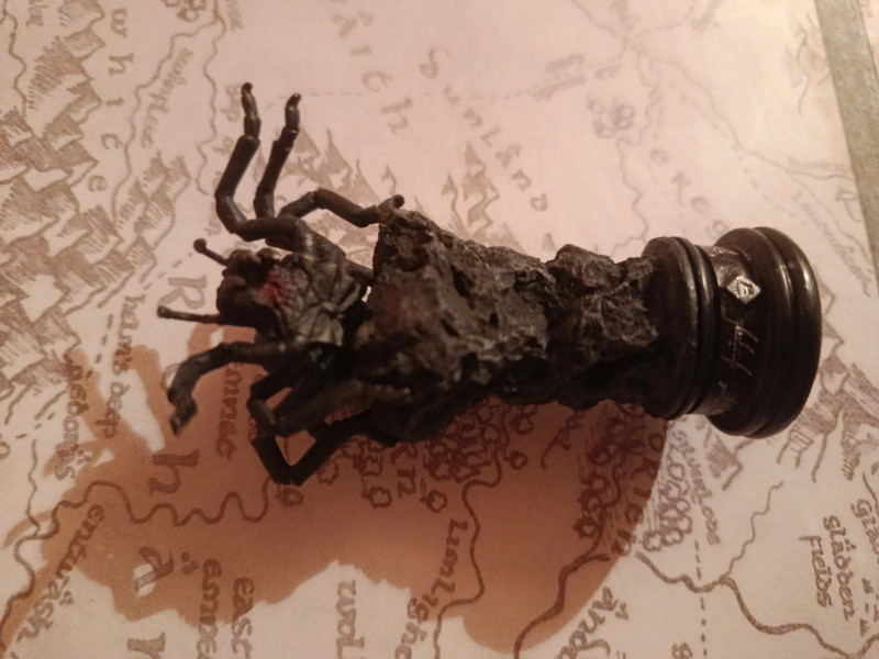 Pièce échecs eaglemoss seigneur des anneaux Shelob Reine Noire
