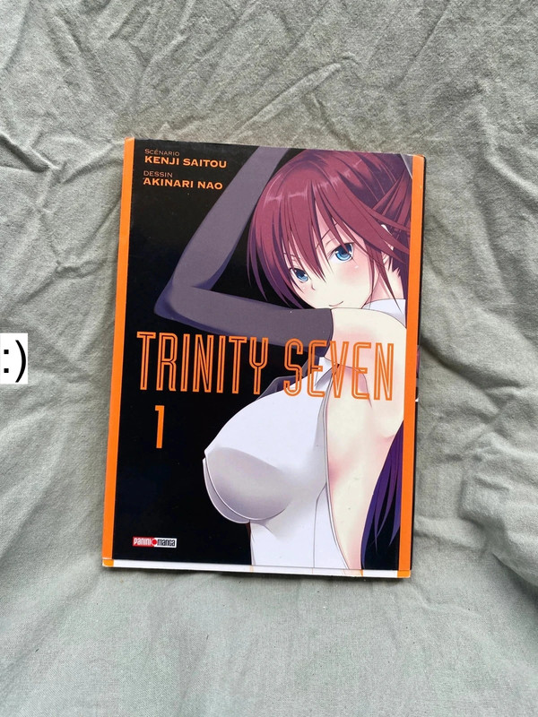 Manga Trinity Seven Tome 1