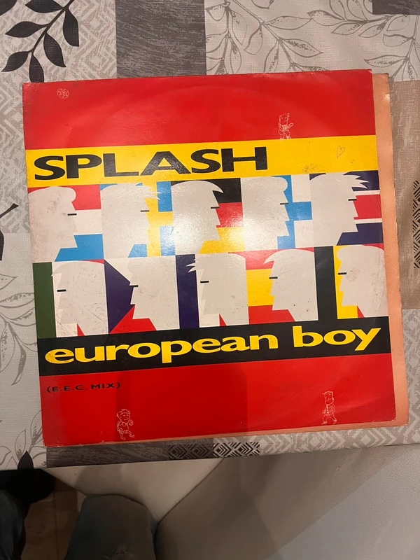 European Boy (E.E.C. Mix)" del grupo de música electrónico Splash