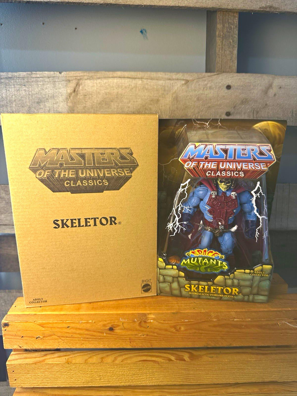 Mattel Masters of the Universe Classics Skeletor Action Figure Boxed