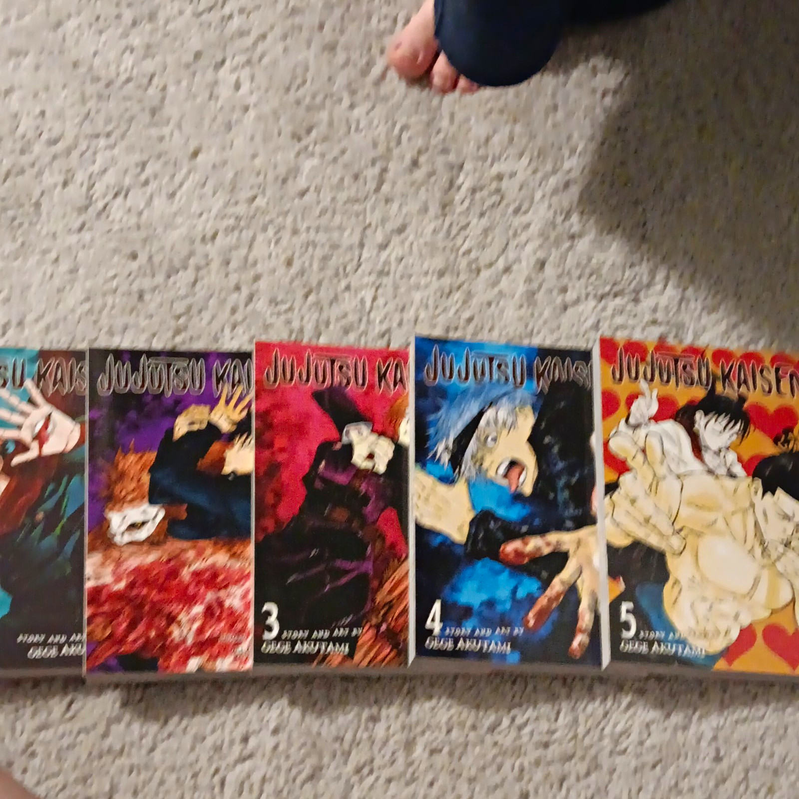Lotto VIZ Jujutsu Kaisen Manga Vol 1-5 di Gege Akutami (inglese)