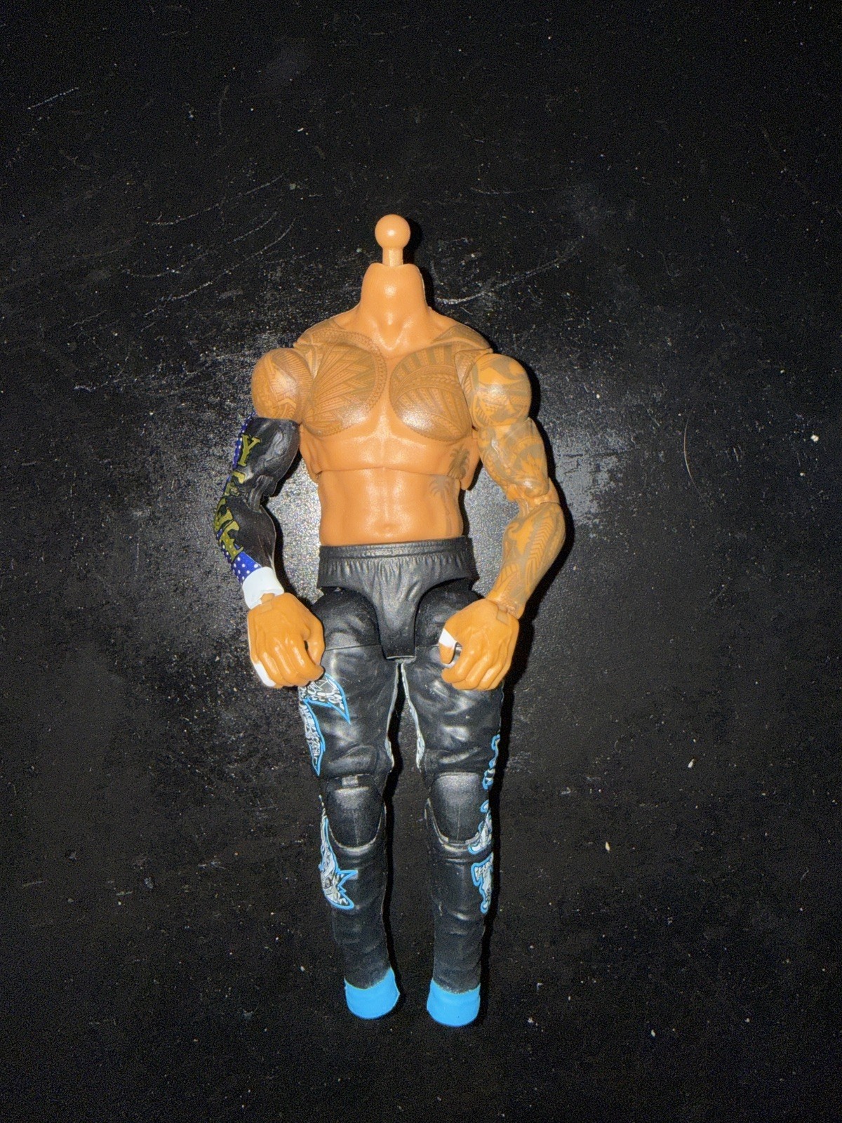 WWE Ultimate Edition - Jey Uso Body Fodder scala 1/12