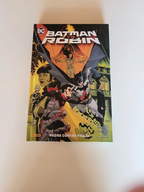 Batman vs Robin padre contro figlio