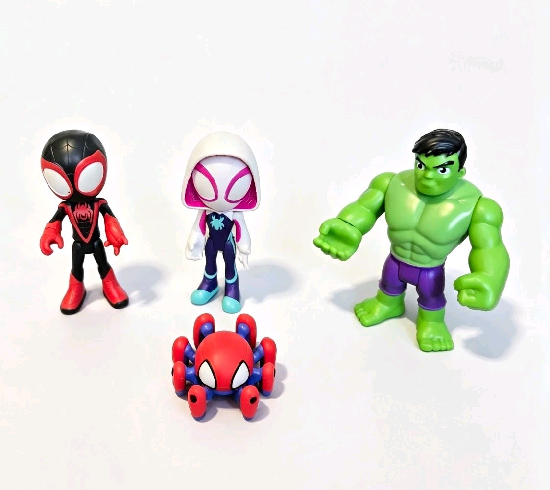 Pacchetto Figurine Marvel Spidey e i suoi fantastici amici 4" 