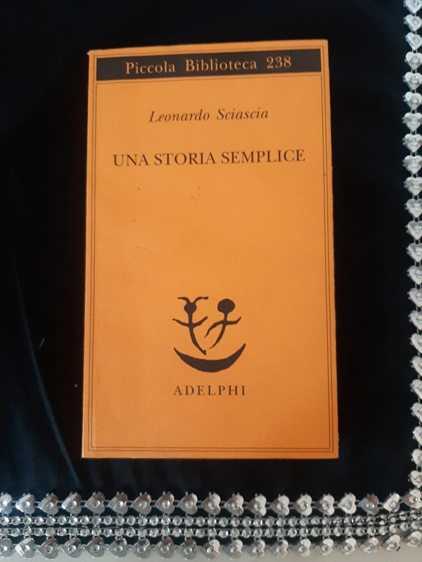 Una Storia Semplice