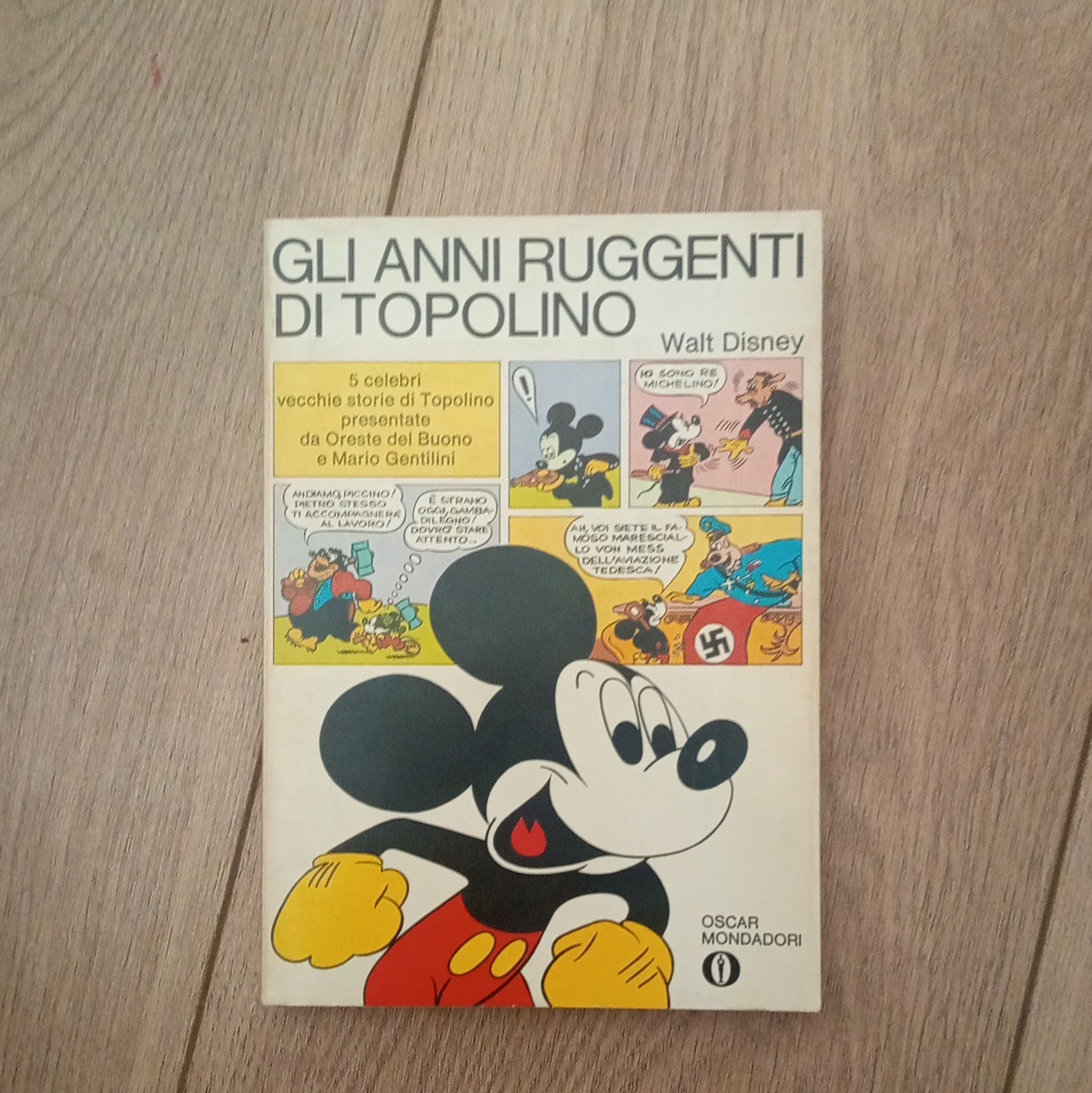 Oscar Mondadori Gli anni ruggenti di Topolino Walt Disney 1983 a colori ITA
