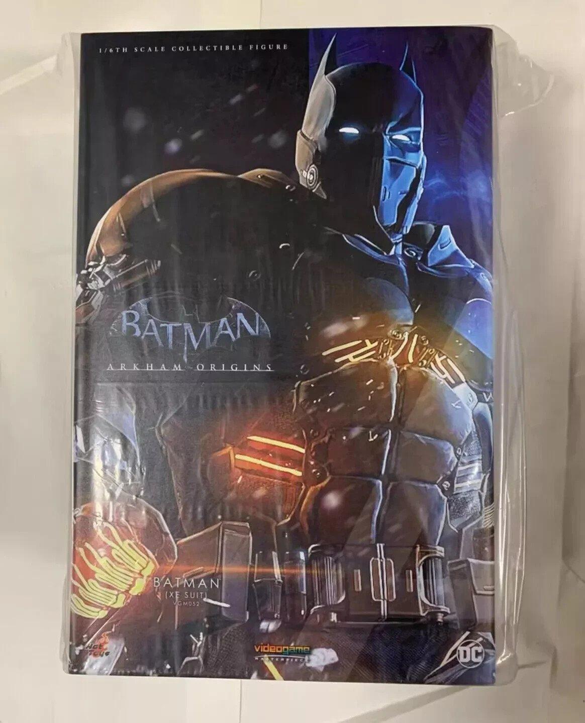 Nuovo Hot Toys VGM52 BATMAN: ARKHAM ORIGINS 1/6 BATMAN XE TUTA edizione normale in magazzino