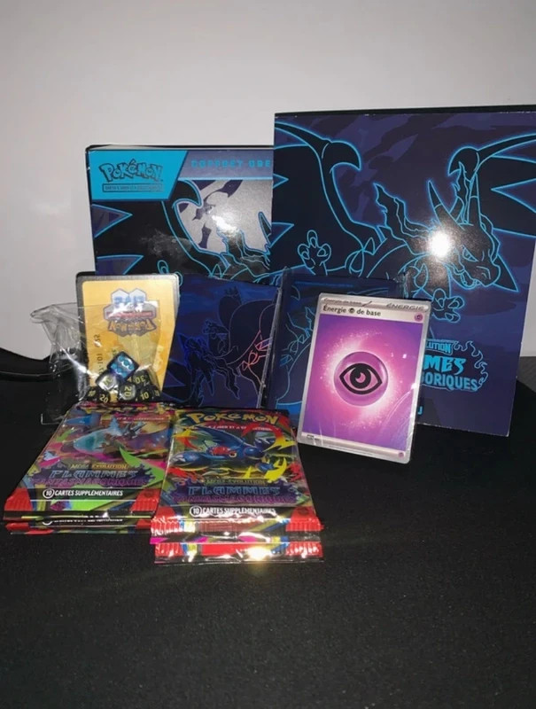 Coffret ETB Pokemon - Flammes Fantasmagoriques OUVERT : lire la description