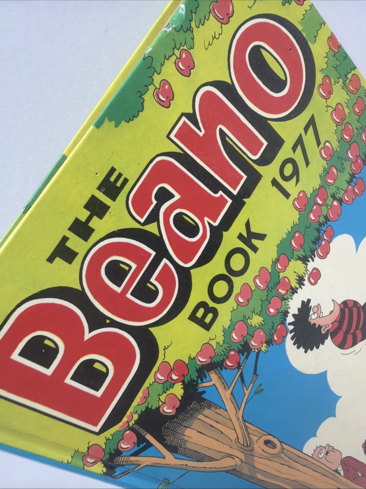 BEANO ANNUAL 1977 - Dennis the Menace (Vintage Comics / Nostalgic / Retro Gifts)