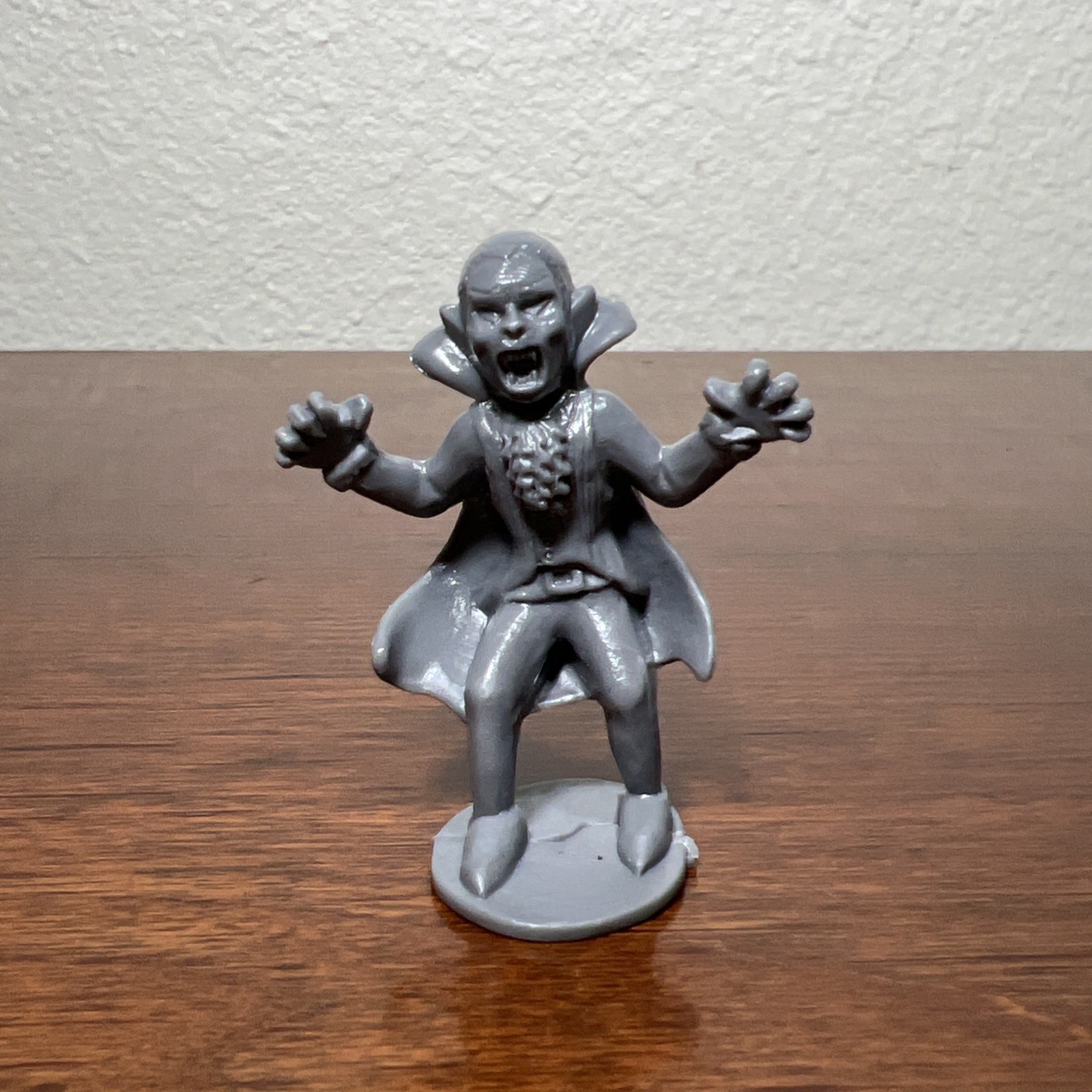 💥 Dracula Vampire Mini Figure di SCS Direct Big Bucket of Monsters