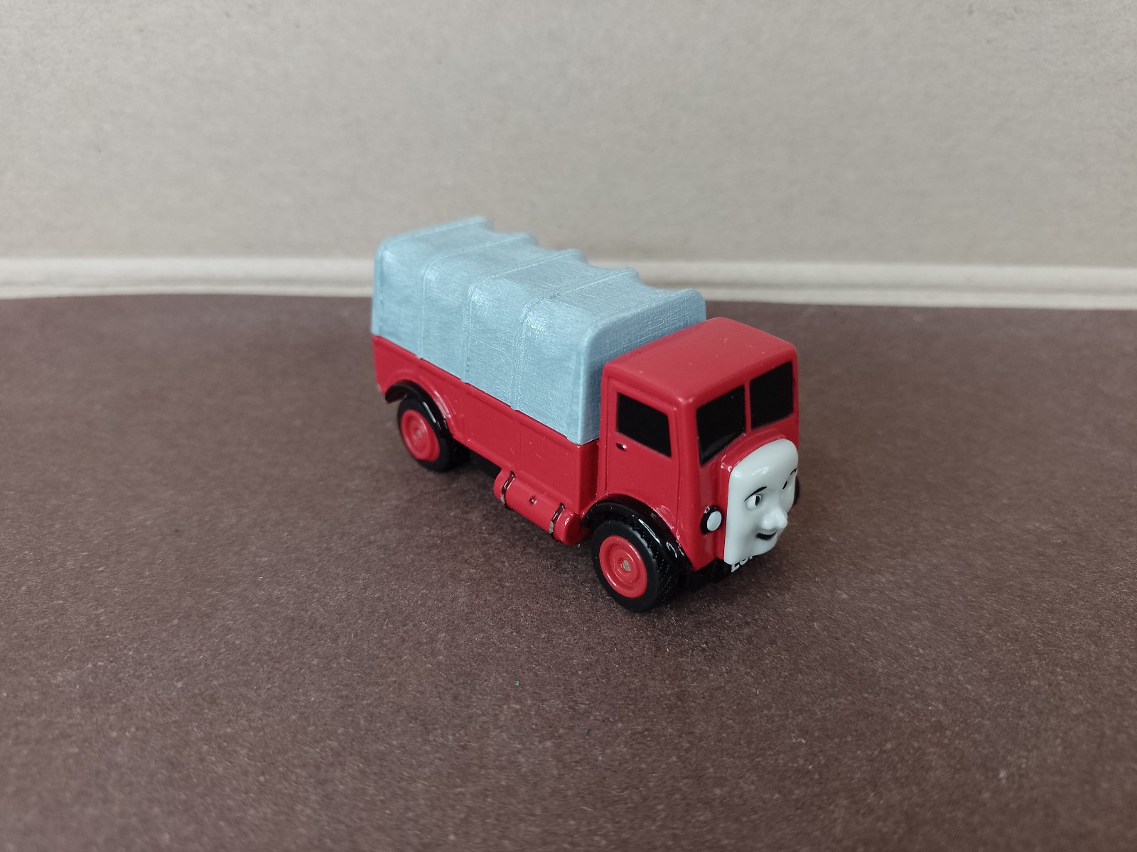 Camion 2 - ERTL Thomas Il Carro Armato Motore e Amici Treni